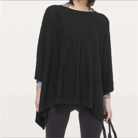 lululemon athletica Accessories - Lululemon Divinity Scarf Poncho Shawl Sweater One Size OS Black